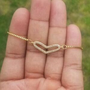 Gold plated heart adjustable bracelet